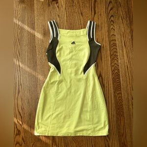 Women’s Adidas tennis dress. Perfect condition. Size 4